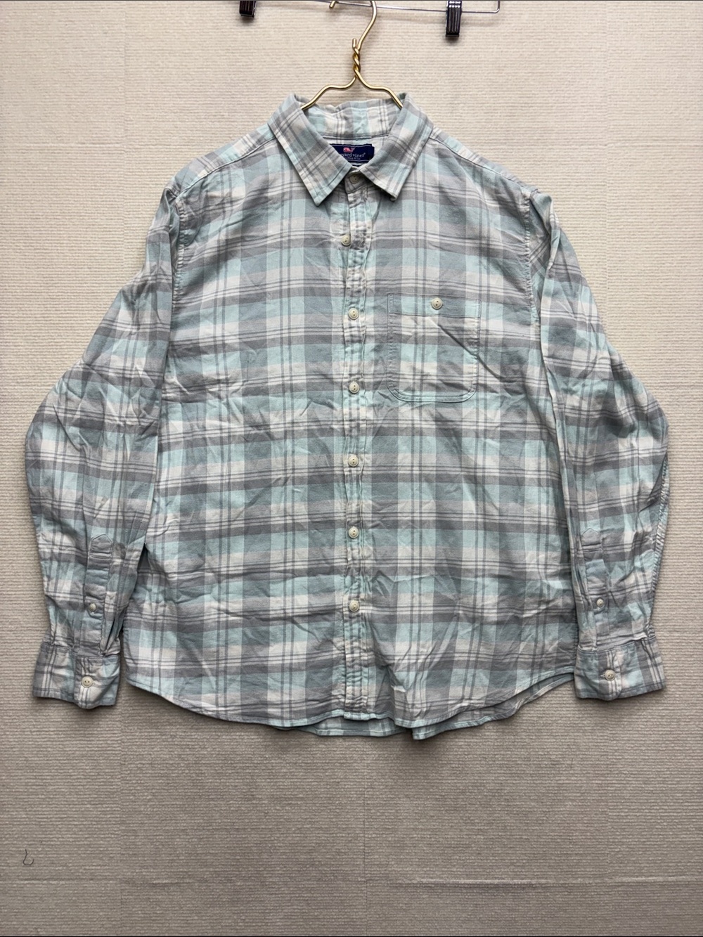 Vinyard Vines | large Plaid Button-Up Shirt in Light Blue and Gray